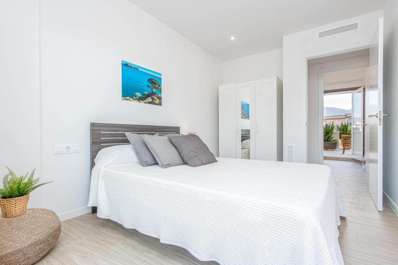 M A R I V E N T Suite With Bathroom And Terrace 50 M2 Roses Bagian luar foto