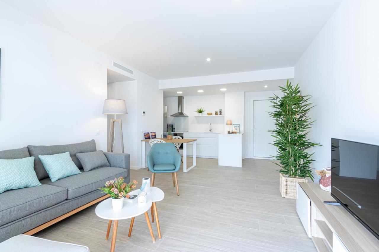 M A R I V E N T Suite With Bathroom And Terrace 50 M2 Roses Bagian luar foto