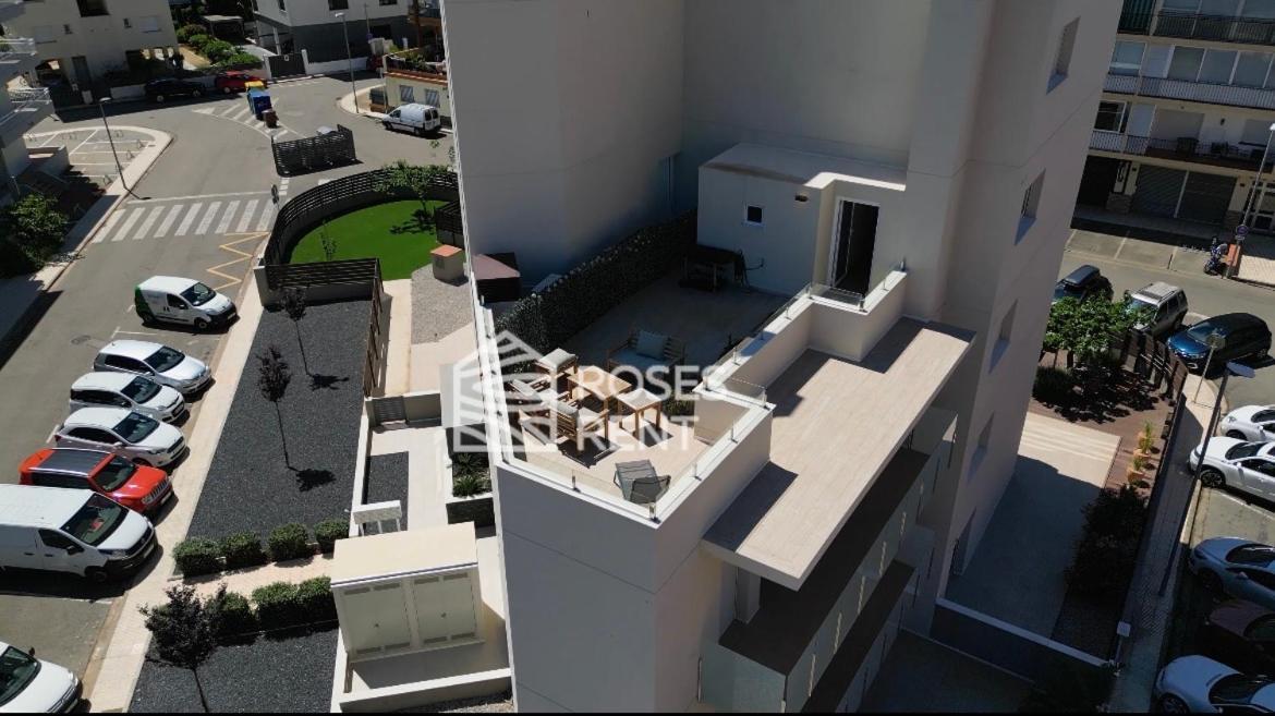 M A R I V E N T Suite With Bathroom And Terrace 50 M2 Roses Bagian luar foto